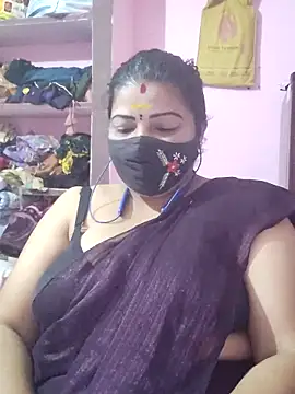 Snapshot of tamil_lathikaaa chatting on 03.20.26 tamil lathikaaa online show from 03.20.26