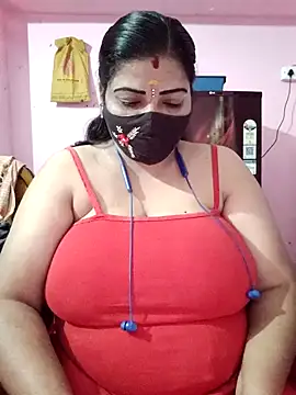 Snapshot of tamil_lathikaaa chatting on 04.10.26 tamil lathikaaa online show from 04.10.26