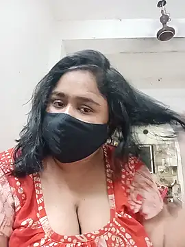 Snapshot of diyadey chatting on 05.19.26 diyadey online show from 05.19.26