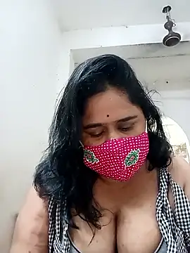 Snapshot of diyadey chatting on 06.06.26 diyadey online show from 06.06.26