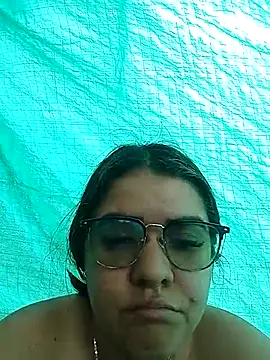 Snapshot of single_kitten chatting on 03.18.26 single kitten online show from 03.18.26