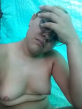 Snapshot of single_kitten chatting on 03.31.26 single kitten online show from 03.31.26