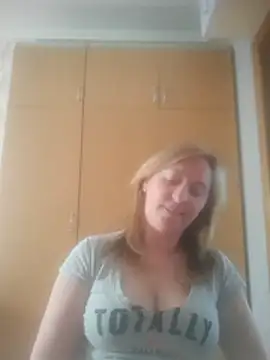 ChristinaYork online show from 05.04.26