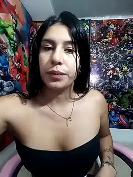 charlottte wh online show from 05.03.26