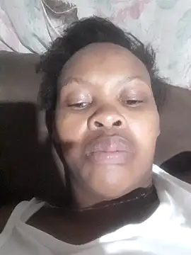 Nutty2in1 online show from 04.17.26