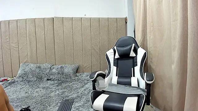 pipe hot04 online show from 04.14.26