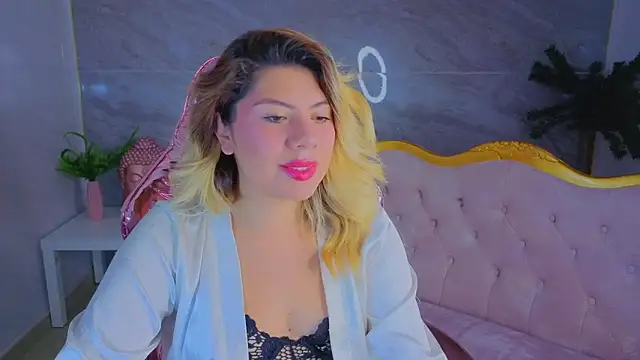 Snapshot of Victoria01_s chatting on 03.03.26 Victoria01 s online show from 03.03.26