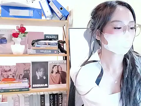 RG Lenalyy online show from 05.15.26