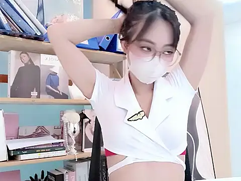 RG Lenalyy online show from 05.21.26