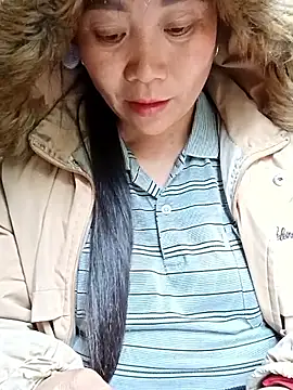 Snapshot of Lindxx-hot chatting on 03.05.26 Lindxx-hot online show from 03.05.26