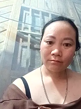 Snapshot of Lindxx-hot chatting on 03.25.26 Lindxx-hot online show from 03.25.26