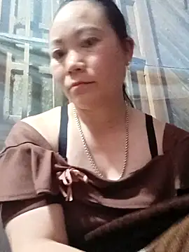 Snapshot of Lindxx-hot chatting on 03.27.26 Lindxx-hot online show from 03.27.26