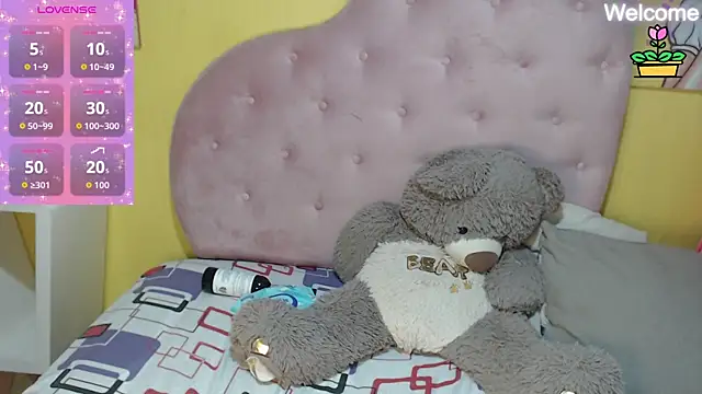 Sophiiee Gray online show from 04.11.26