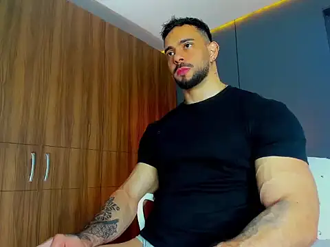 Snapshot of massimo_visconti chatting on 03.09.26 massimo visconti online show from 03.09.26