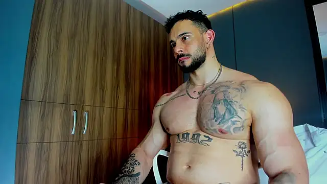 Snapshot of massimo_visconti chatting on 03.14.26 massimo visconti online show from 03.14.26