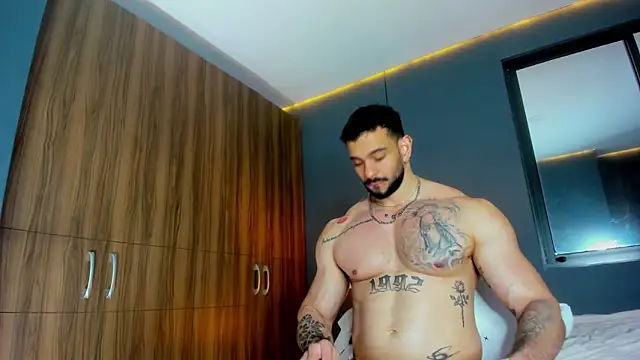 Snapshot of massimo_visconti chatting on 03.16.26 massimo visconti online show from 03.16.26