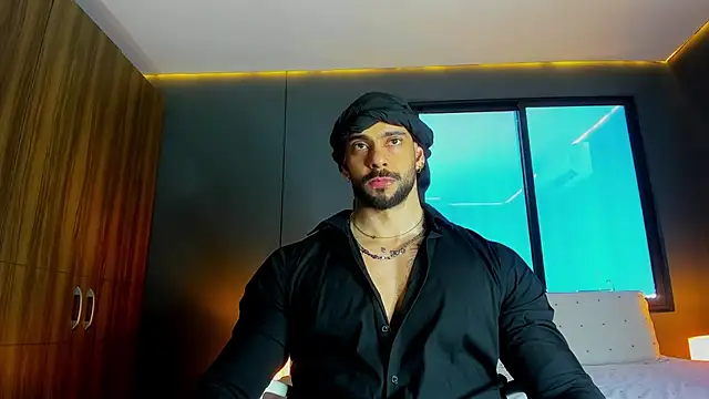 Snapshot of massimo_visconti chatting on 03.28.26 massimo visconti online show from 03.28.26