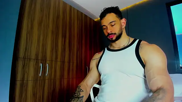 Snapshot of massimo_visconti chatting on 03.30.26 massimo visconti online show from 03.30.26