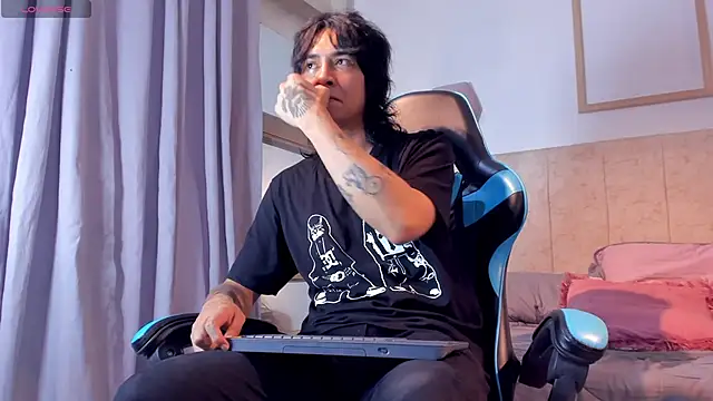 Snapshot of so_pop chatting on 02.27.26 so pop online show from 02.27.26