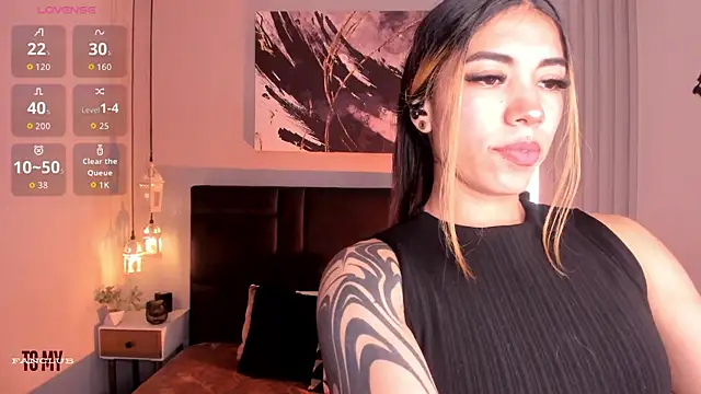 Raven Dooll online show from 07.03.26