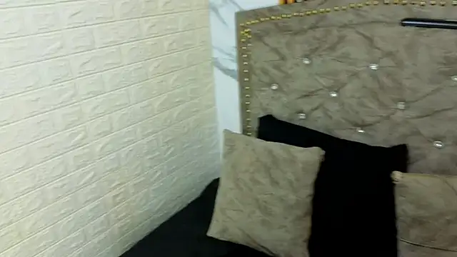 ElisVega online show from 04.06.26