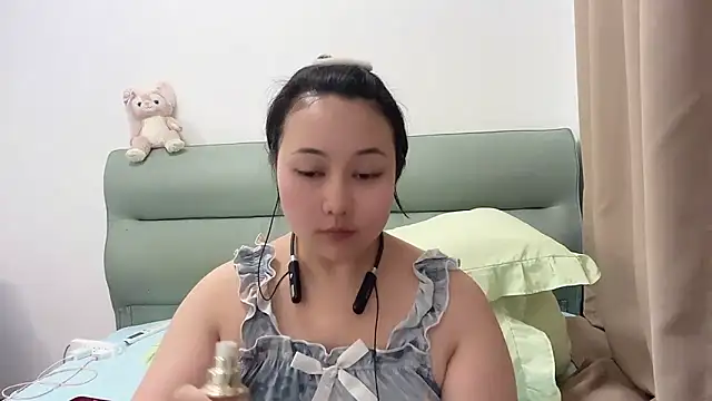 Snapshot of Susu-36E chatting on 05.26.26 Susu-36E online show from 05.26.26