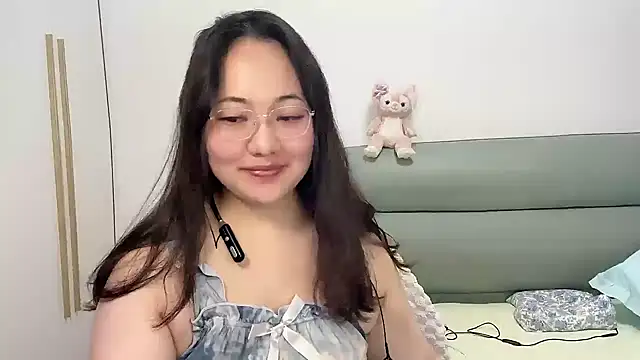 Snapshot of Susu-36E chatting on 06.08.26 Susu-36E online show from 06.08.26
