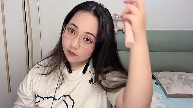 Snapshot of Susu-36E chatting on 07.10.26 Susu-36E online show from 07.10.26