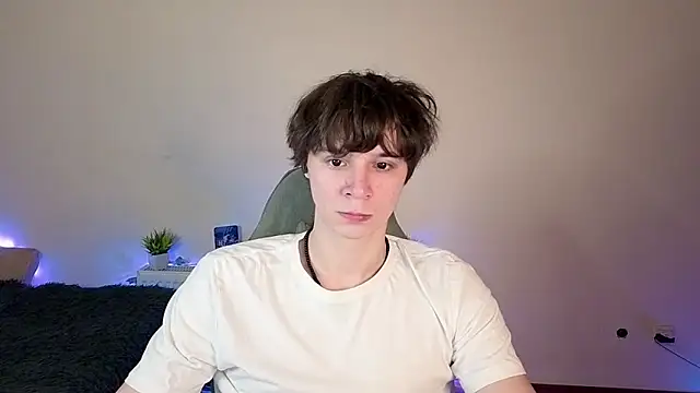 AnthonyCuutie online show from 05.25.26
