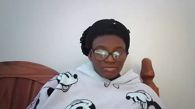 Snapshot of SexyGemBeauty chatting on 04.04.26 SexyGemBeauty online show from 04.04.26