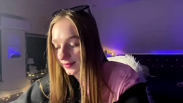 Snapshot of Anika_Socutehe chatting on 06.29.26 Anika Socutehe online show from 06.29.26