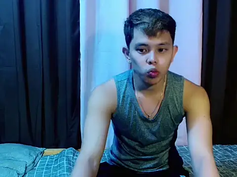 Snapshot of Baby_Maxxx chatting on 04.30.26 Baby Maxxx online show from 04.30.26
