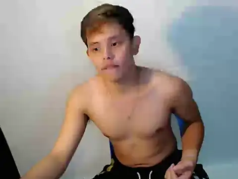 Snapshot of Baby_Maxxx chatting on 05.03.26 Baby Maxxx online show from 05.03.26