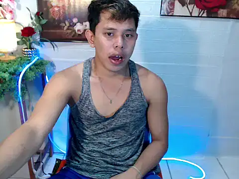Snapshot of Baby_Maxxx chatting on 05.15.26 Baby Maxxx online show from 05.15.26