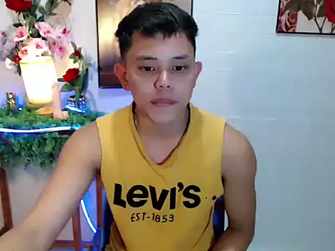 Snapshot of Baby_Maxxx chatting on 05.24.26 Baby Maxxx online show from 05.24.26