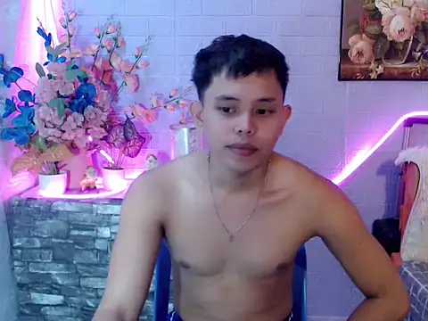Snapshot of Baby_Maxxx chatting on 05.30.26 Baby Maxxx online show from 05.30.26