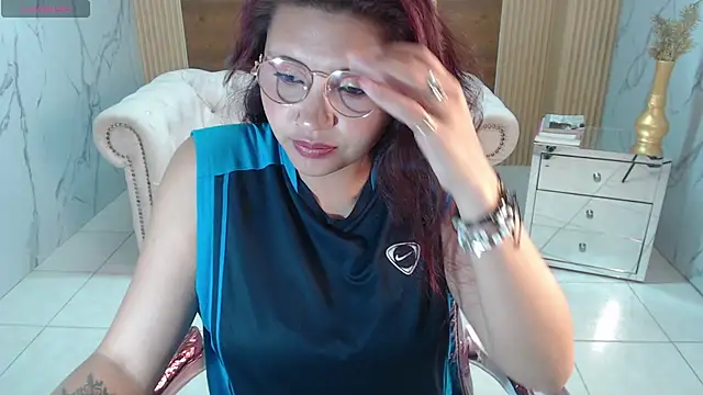 Snapshot of Aitana_s chatting on 03.03.26 Aitana s online show from 03.03.26