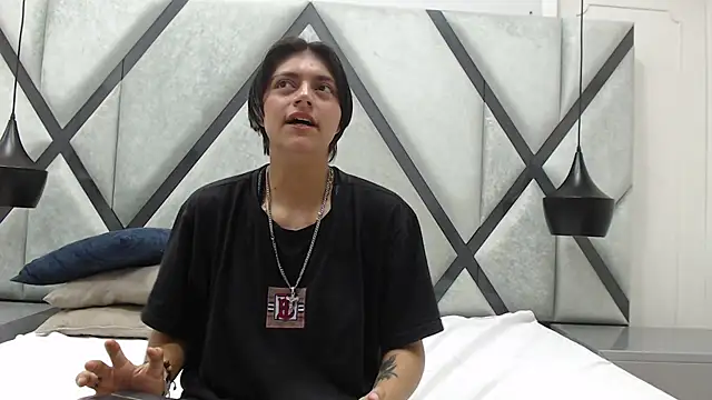 Snapshot of Scarlett_Millerr chatting on 02.27.26 Scarlett Millerr online show from 02.27.26