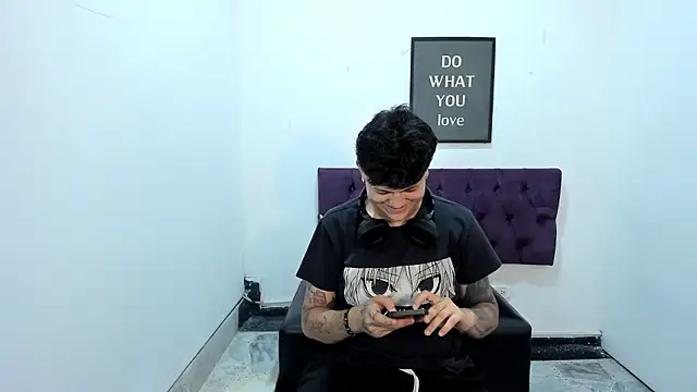 TomBoy Natali online show from 03.28.26