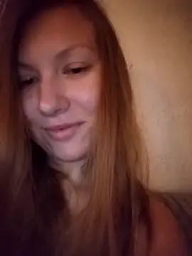 August Shine online show from 04.09.26