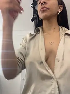 Snapshot of VioletaHills_ chatting on 03.22.26 VioletaHills online show from 03.22.26