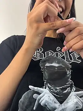 Snapshot of VioletaHills_ chatting on 03.23.26 VioletaHills online show from 03.23.26