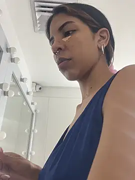 Snapshot of VioletaHills_ chatting on 03.25.26 VioletaHills online show from 03.25.26