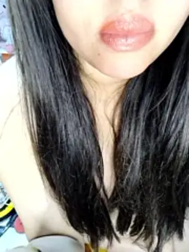 HoT LiiiNa online show from 03.26.26