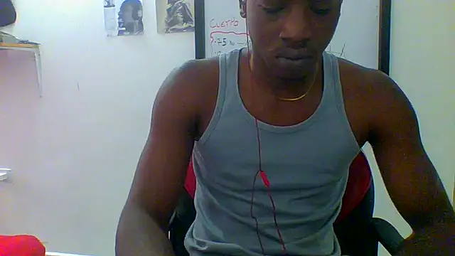 Snapshot of charles_king chatting on 05.08.26 charles king online show from 05.08.26