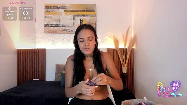 Snapshot of Tiana_Glow2 chatting on 07.09.26 Tiana Glow2 online show from 07.09.26