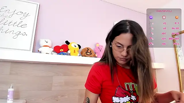 Snapshot of EmmaSanchez_ chatting on 04.23.26 EmmaSanchez online show from 04.23.26