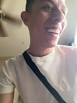 Snapshot of sam_damn chatting on 07.30.26 sam damn online show from 07.30.26