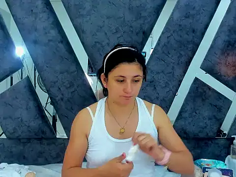 Matildeausten online show from 03.14.26