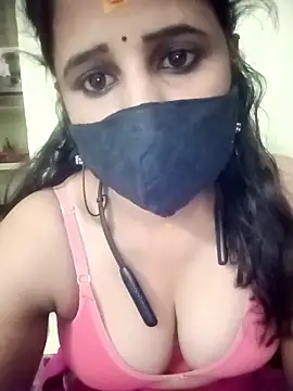 Snapshot of Tamil_Rani- chatting on 03.15.26 Tamil Rani- online show from 03.15.26